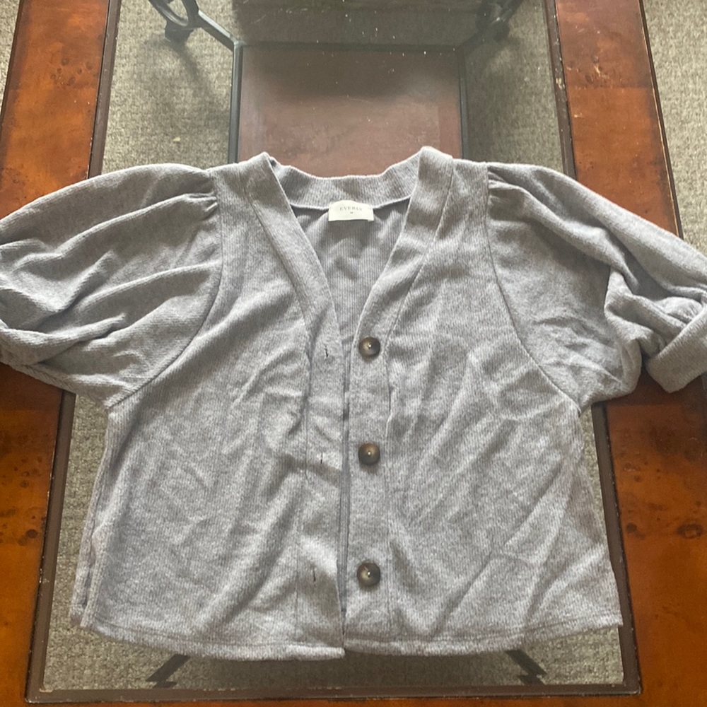 Crop sweater.. button down